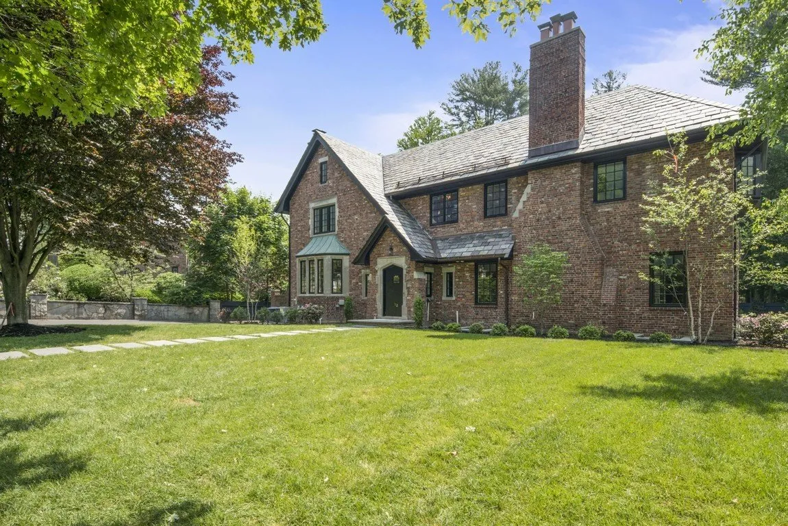 Hammondswood Road, Newton, MA